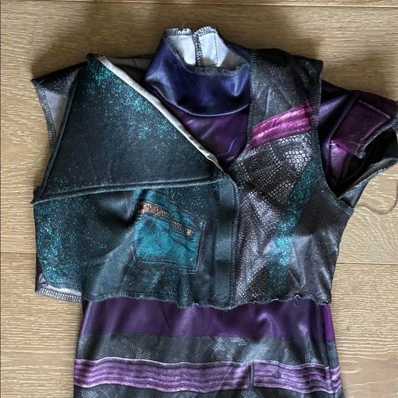 Descendants Mal Purple and Black Costume Jumpsuit with vest - Picture 8 of 8
